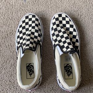 checkered vans